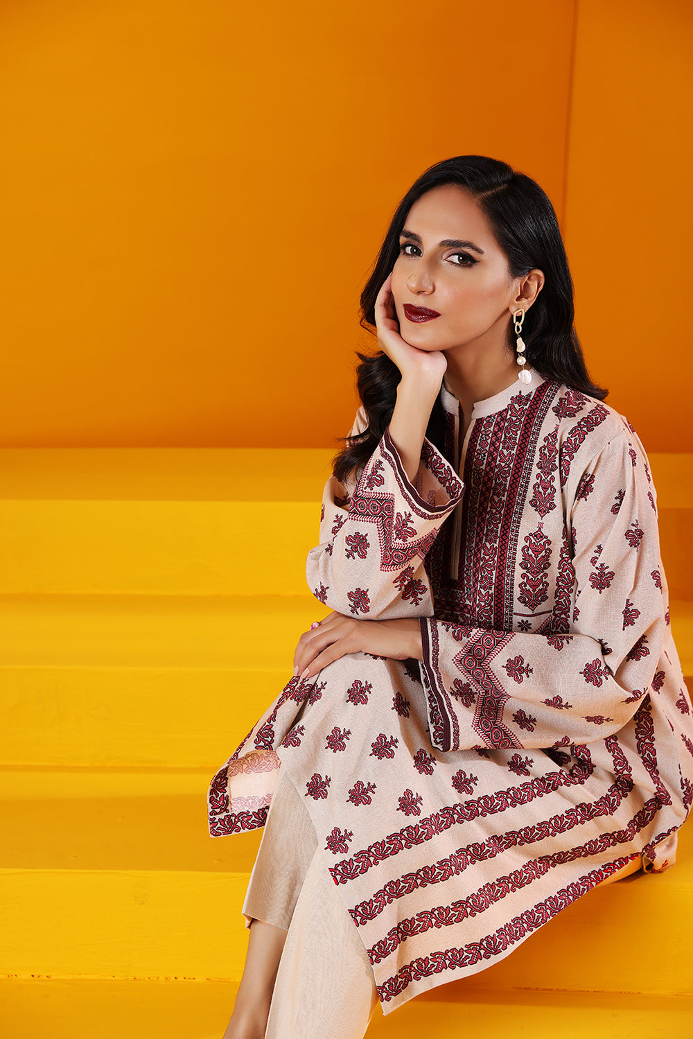 2PC Unstitched Printed Winter Collection 2022 Nishat Linen Nishat FPS