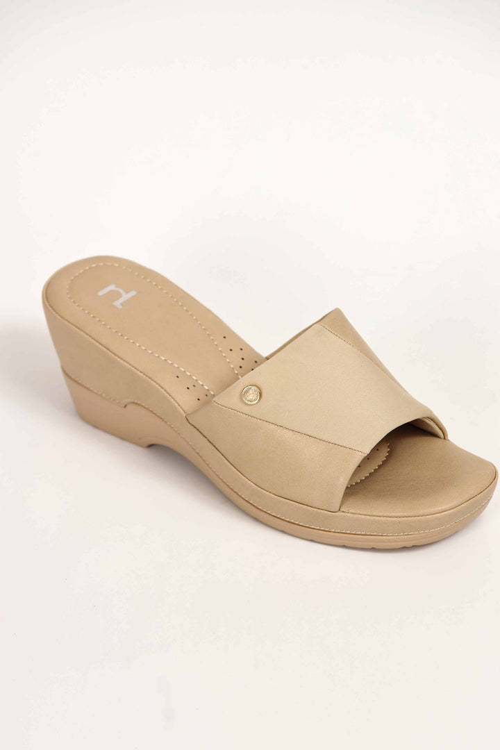 Women Beige Chappal