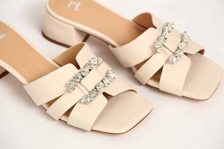 Women Beige Chappal
