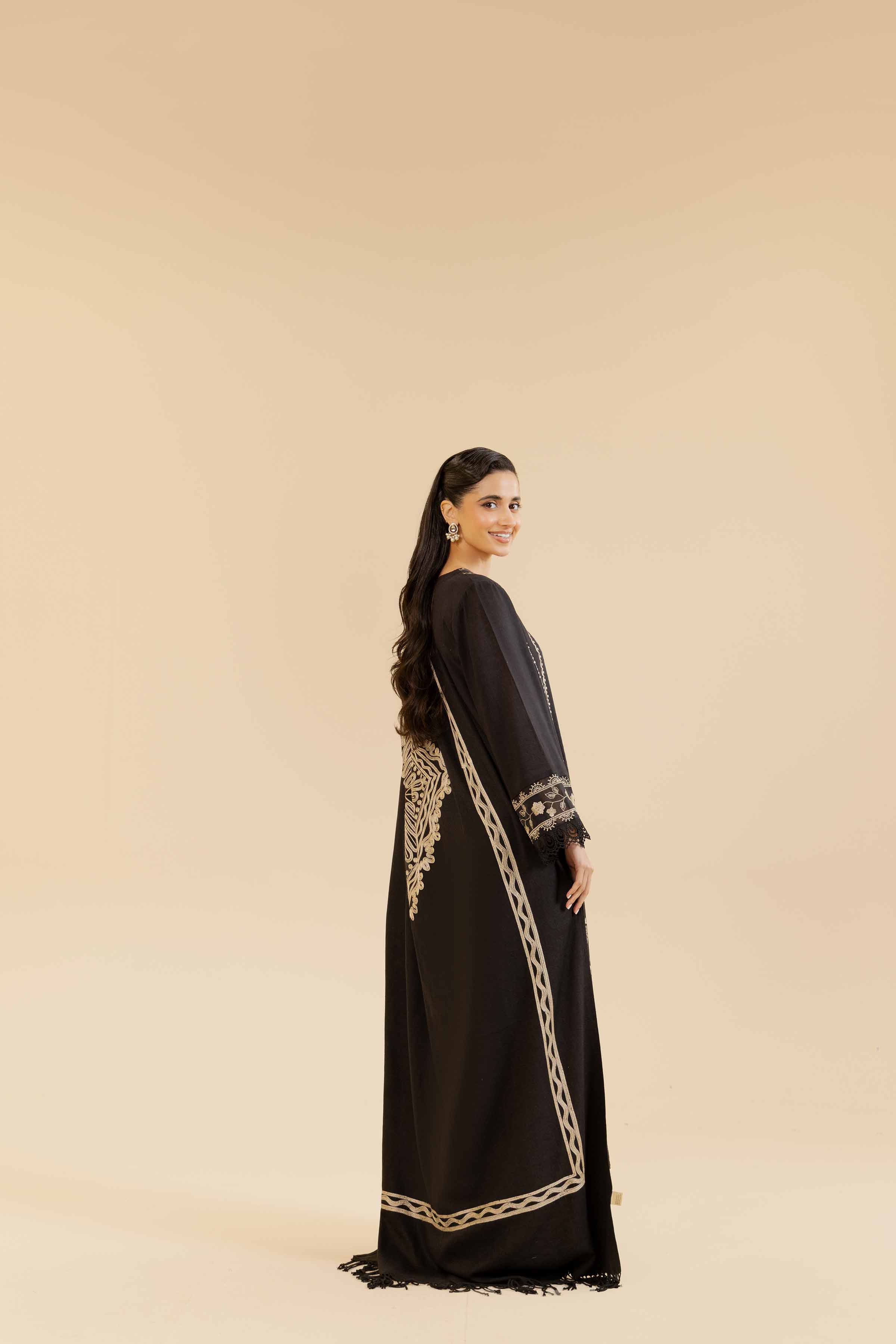 3 Piece Unstitched Embroidered Winter Vol-2 Collection 2024 – Nishat FPS