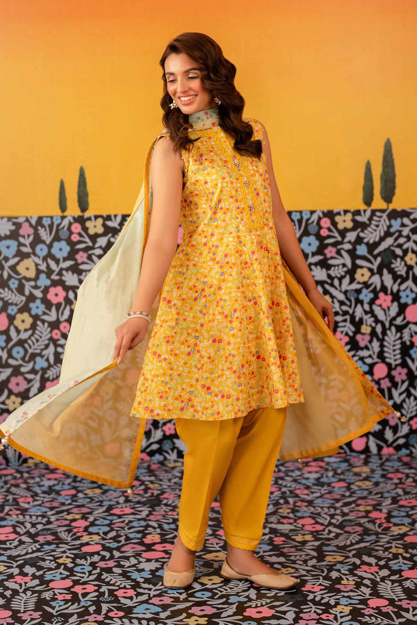 3 Piece - Printed Loose Fabric - 42503416 for Women - Freedom To Buy Collection | Nishat | Shop Online