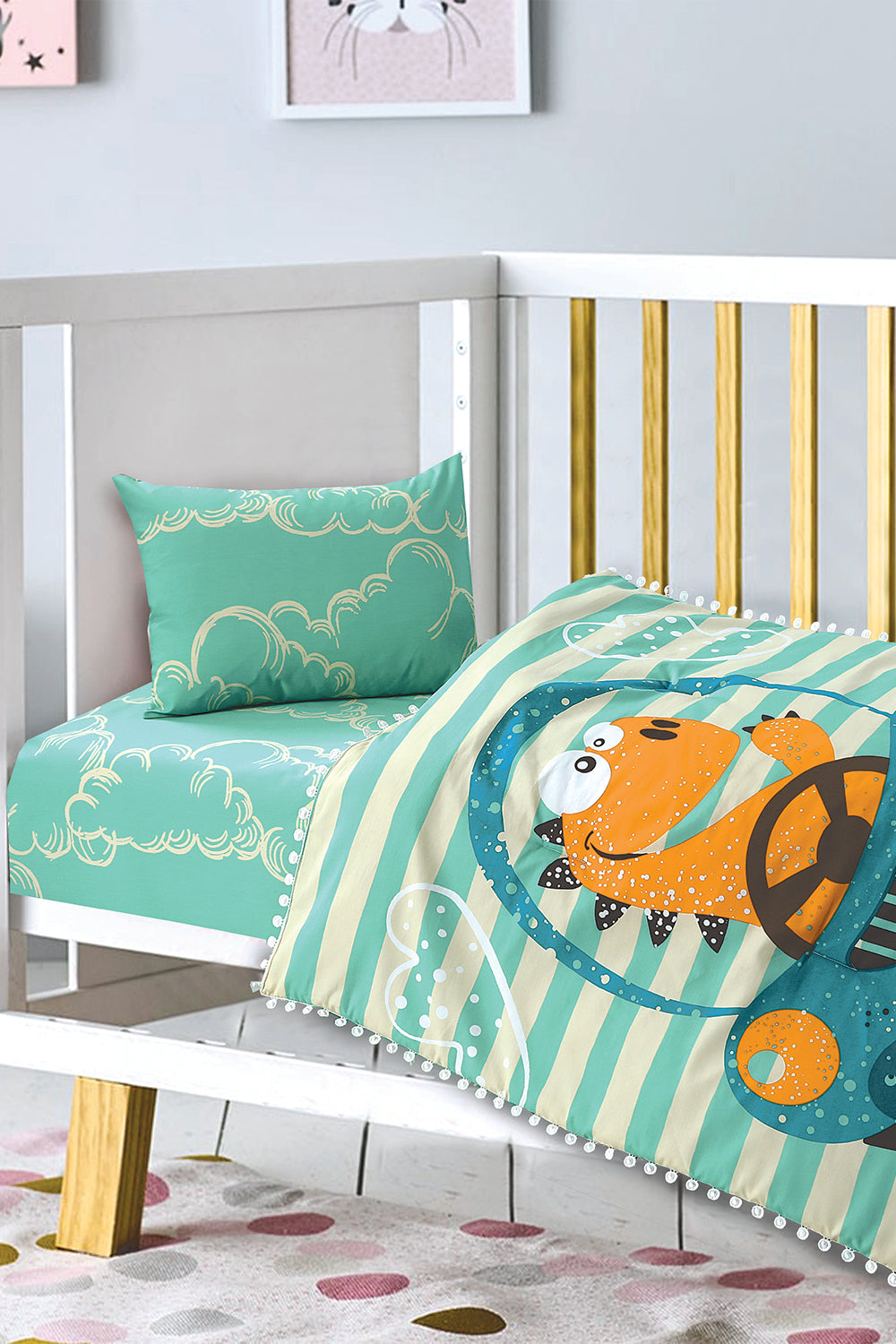 Nishat baby 2025 cot set