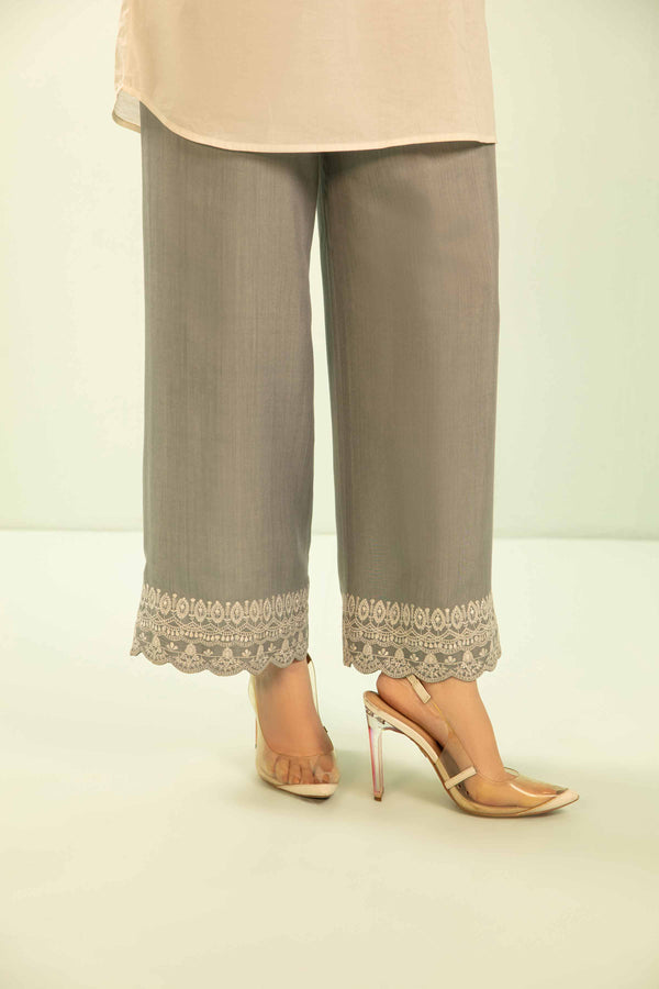 Formal,Party Wear,Semi Casual,Basic,Embroidered,Dyed Ladies,Trousers,Shalwar,Lowers,Pants,Culottes,Straight,Loose,Capri,Embroidery,Lace,Stitched,Women Clothing’S,Women Fashion Pakistan,Fashion Wear,Easten Wear,Latest Designs,Nishat Linen Summer 2023,Lawn Collection,Nishat Linen Summer 2023