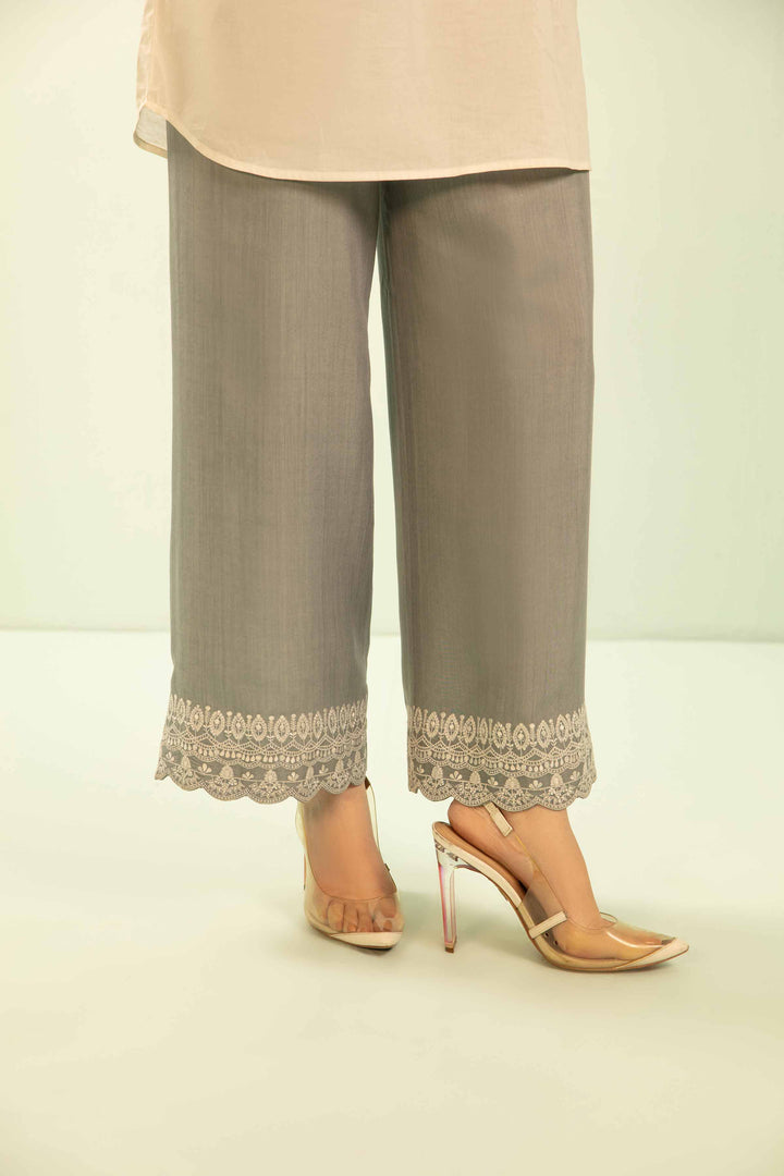 Formal,Party Wear,Semi Casual,Basic,Embroidered,Dyed Ladies,Trousers,Shalwar,Lowers,Pants,Culottes,Straight,Loose,Capri,Embroidery,Lace,Stitched,Women Clothing’S,Women Fashion Pakistan,Fashion Wear,Easten Wear,Latest Designs,Nishat Linen Summer 2023,Lawn Collection,Nishat Linen Summer 2023